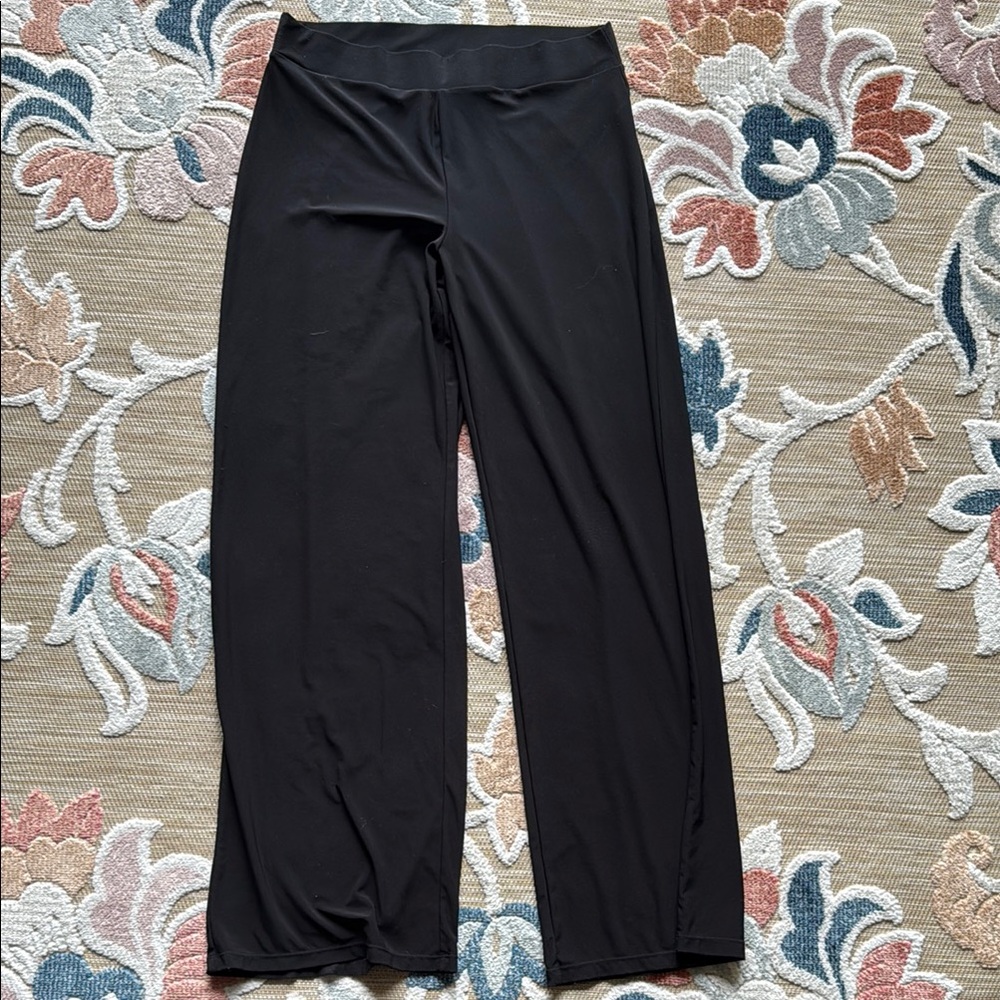 Black like new stretchy palazzo pants